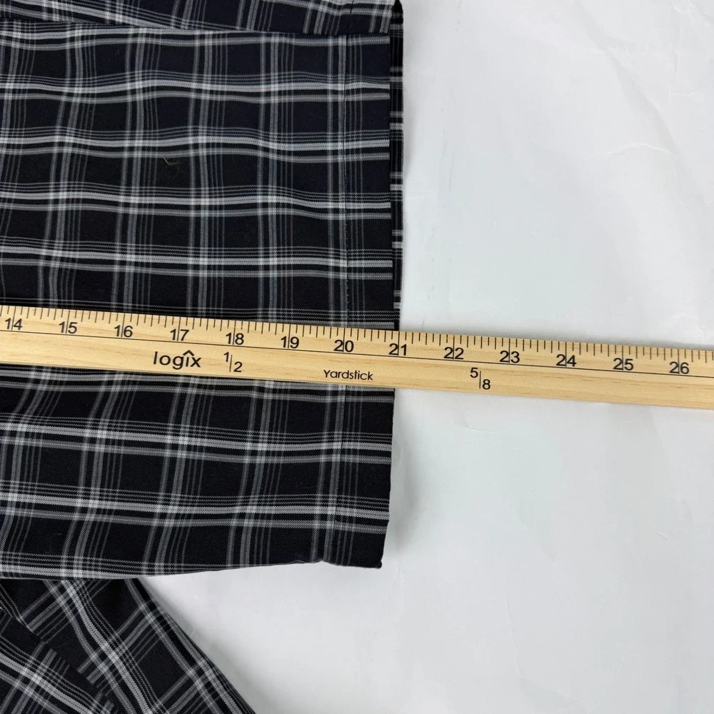 PGA TOUR Plaid Golf Shorts Men's Size‎ 32 Black White Polyester